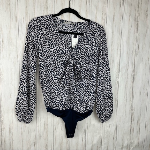 Abercrombie and Fitch NWT floral body suit XS - Picture 2 of 6